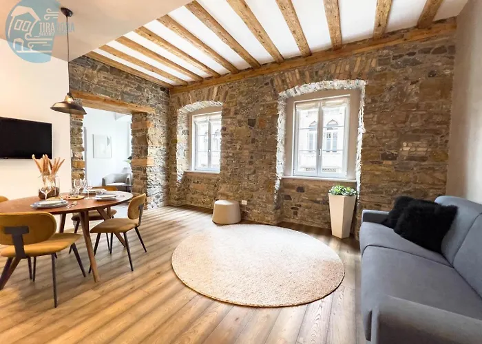 San Nicolo 14 Tirabora Short Rent