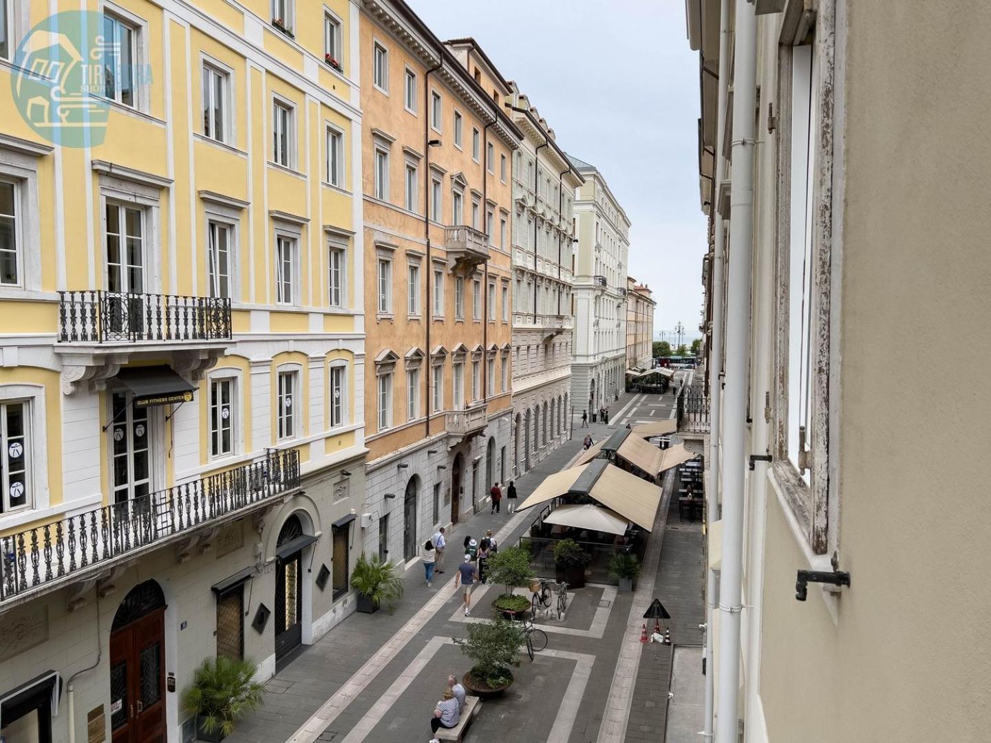 San Nicolo 14 Tirabora Short Rent Apartment
