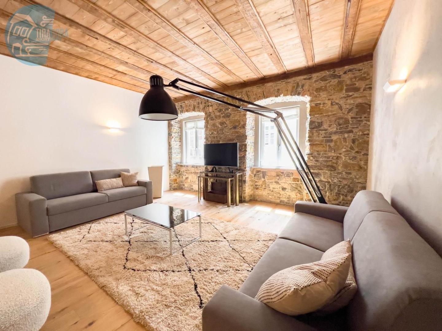San Nicolo 14 Tirabora Short Rent