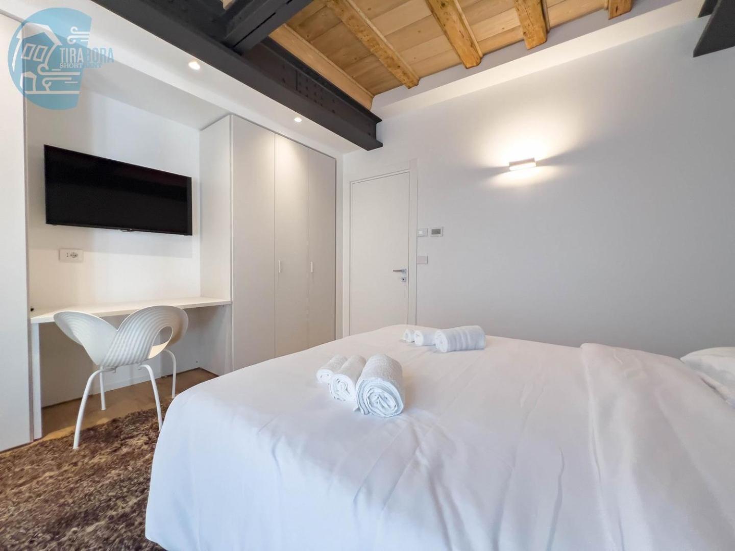 San Nicolo 14 Tirabora Short Rent Apartment *