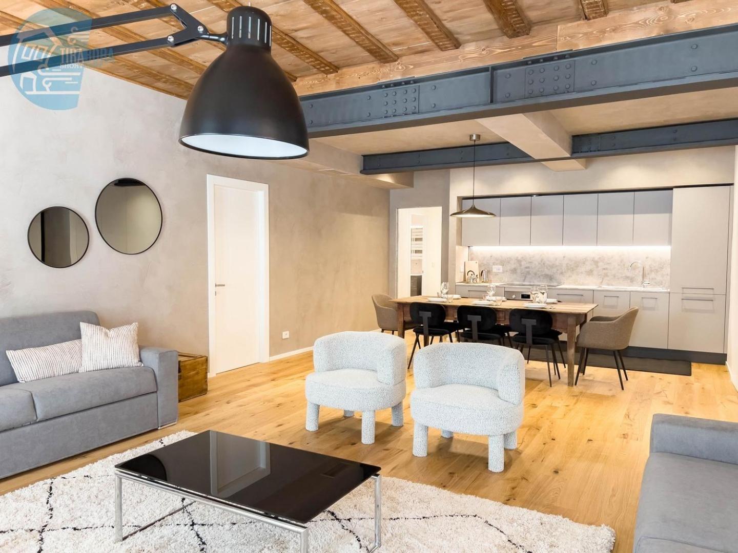 San Nicolo 14 Tirabora Short Rent Apartment